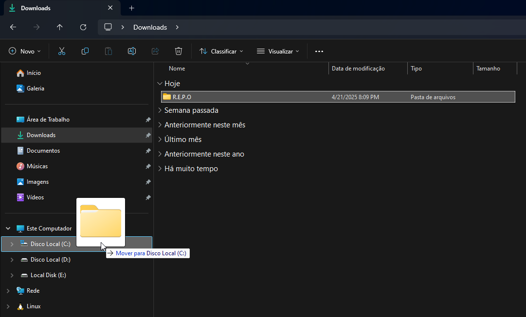 Pasta do jogo sendo movida